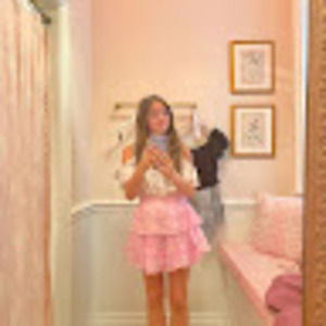 Meet your Posher, Daisy